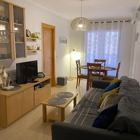 Amazing 2-bedrooms With Pool Center Апартаменты Торевьиа